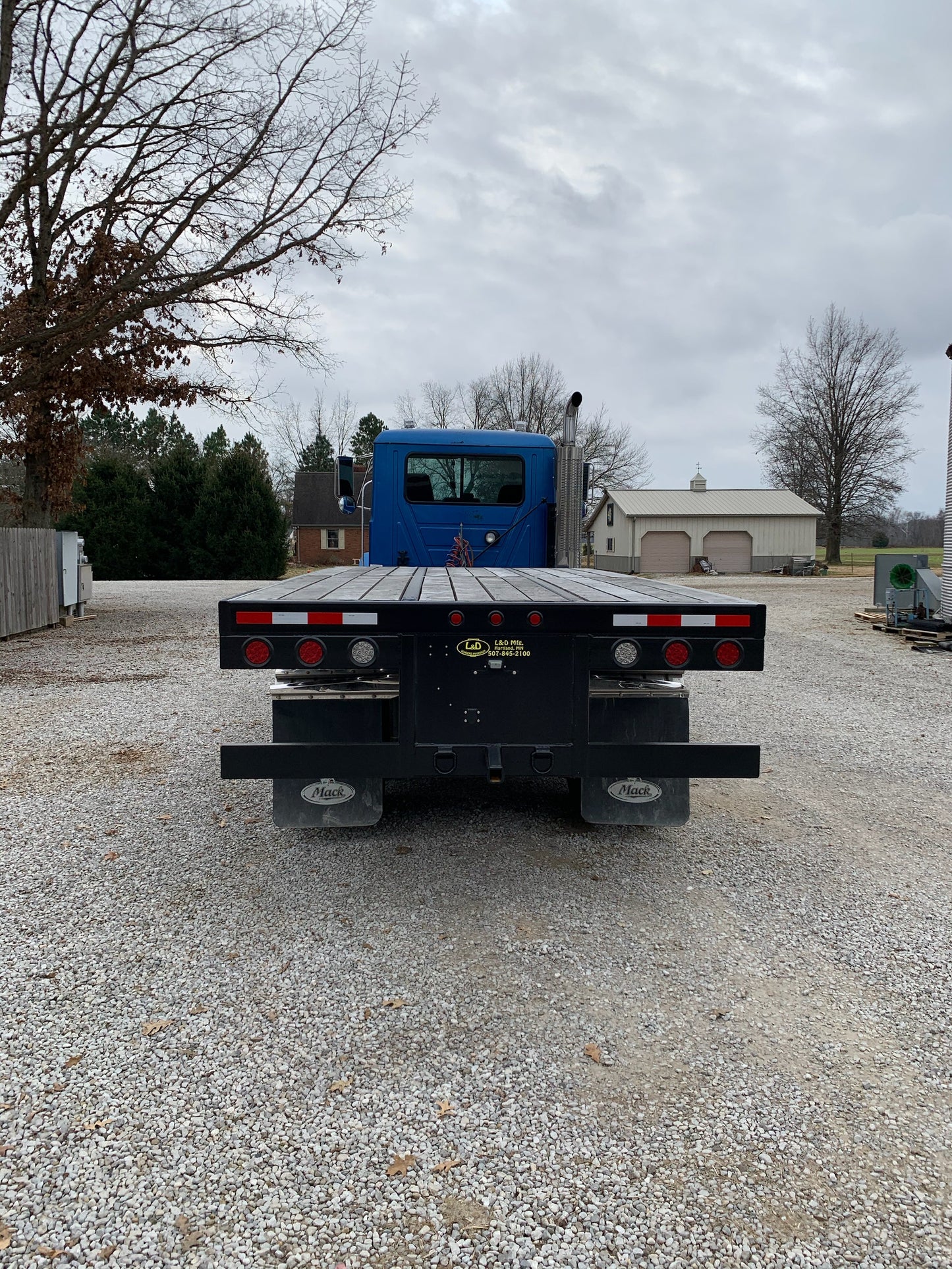 LanD Skid - 18' Trailer