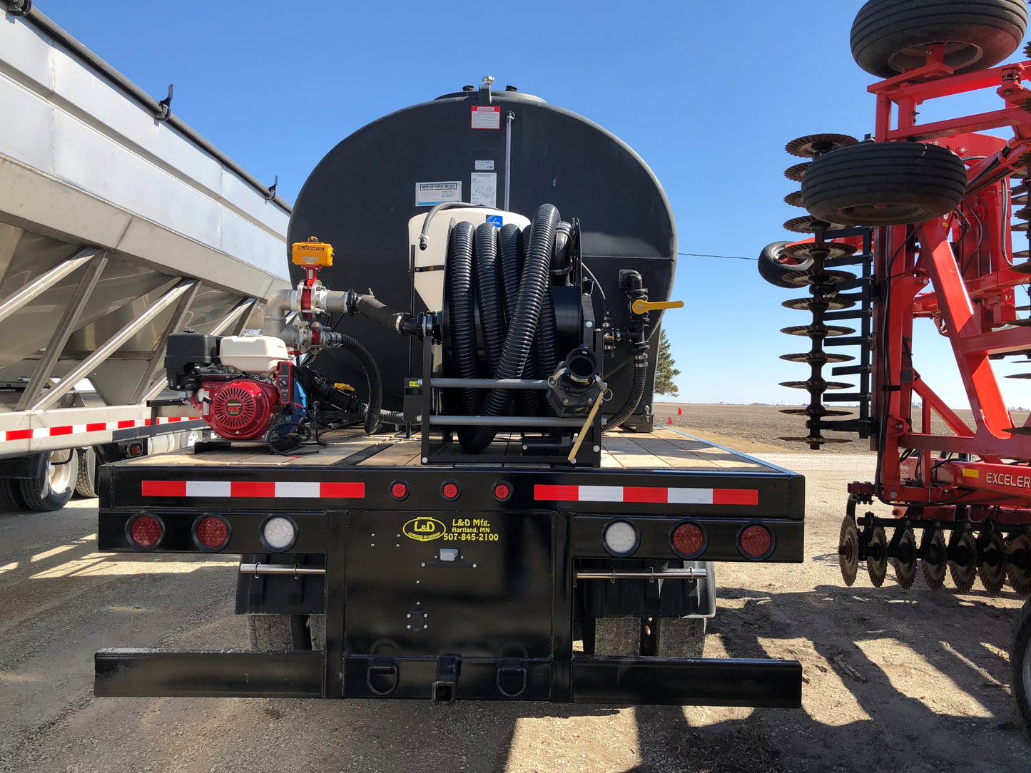 LanD Skid - 16' Trailer