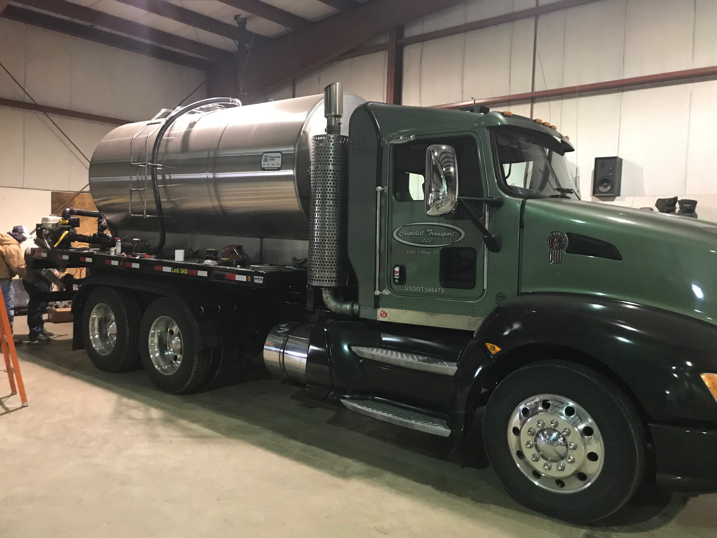 LanD Skid - 18' Trailer